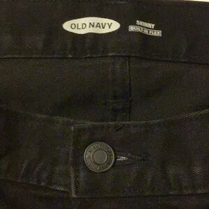 NWOT, JEANS Old Navy Black Skinny leg jeans. Men’s size 38x34. Deep rich color.
